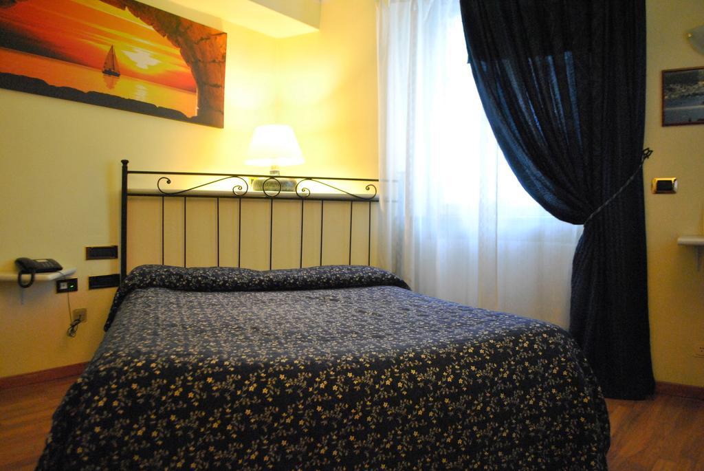Hotel Il Loggiato Dei Serviti Como Dış mekan fotoğraf